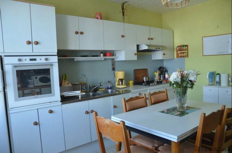 4 Bedroom House For Sale - 2