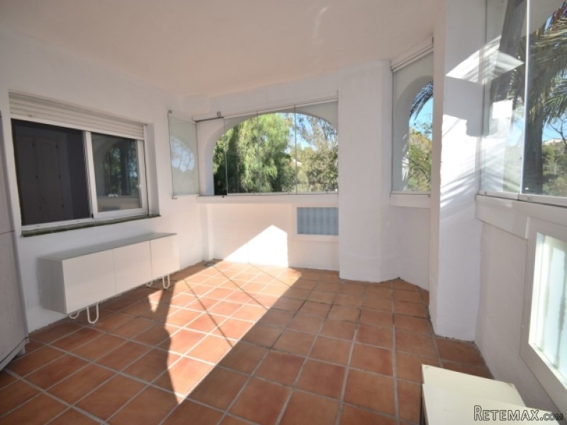 2 Bedroom Apartment For Sale Situated.. - 2
