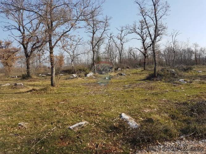 Građevinska parcela nedaleko od Poreča - 2