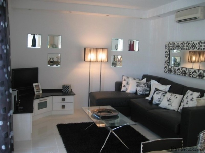 2 Bedroom Ground Floor Apartment - 2