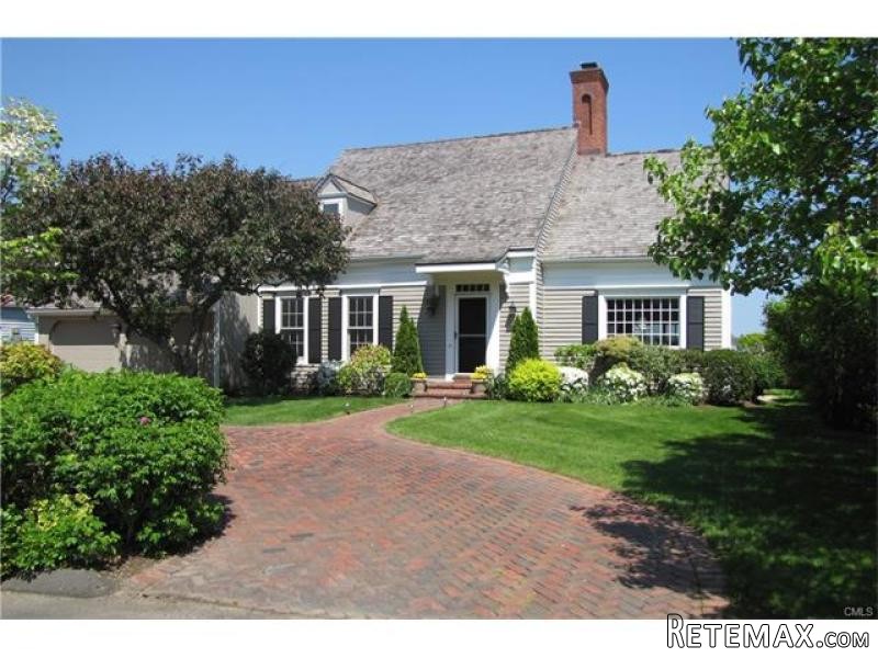 3 bedroom House For Sale: 190 DOLPHIN..