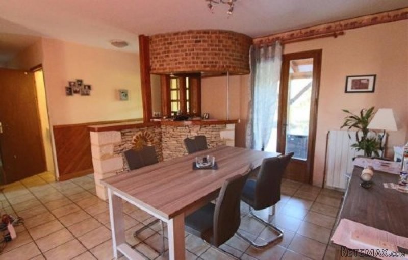 4 Bed Villa With Garage Close To.. - 2