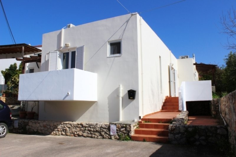 DC-536 Plaka Apartment Just..