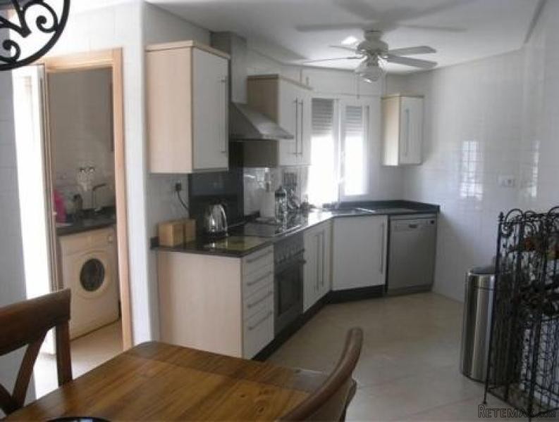 4 bedroom villa for sale - 2