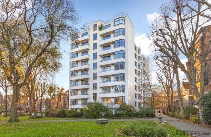 Trinity Court, Gray's Inn Road, London.. - 2
