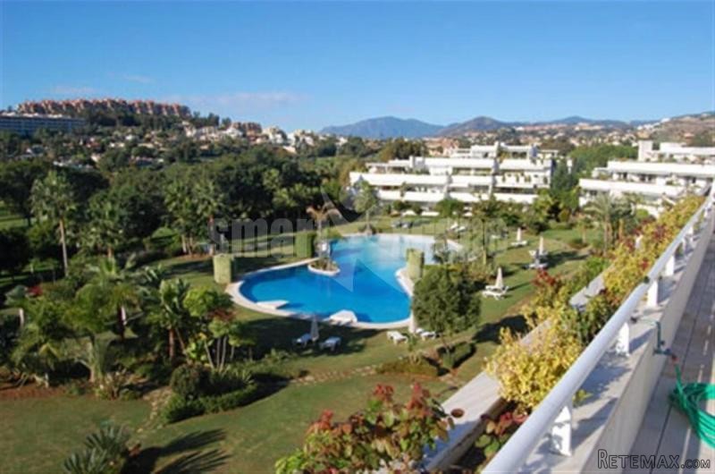 Apartment For Sale In Nueva Andalucia..
