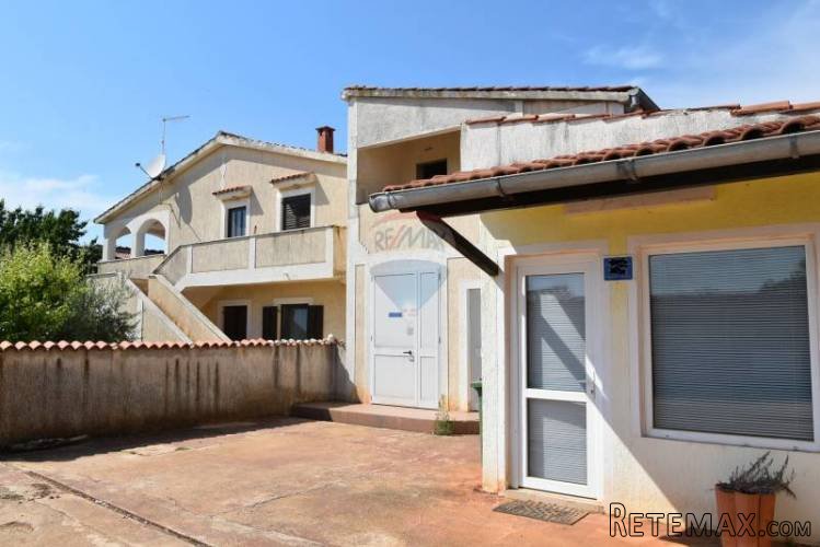 APARTMANSKA KUĆA U BLIZINI POREČA, PRILIKA - 2