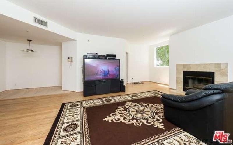 3 bedroom Flat For Sale: 120 South.. - 2