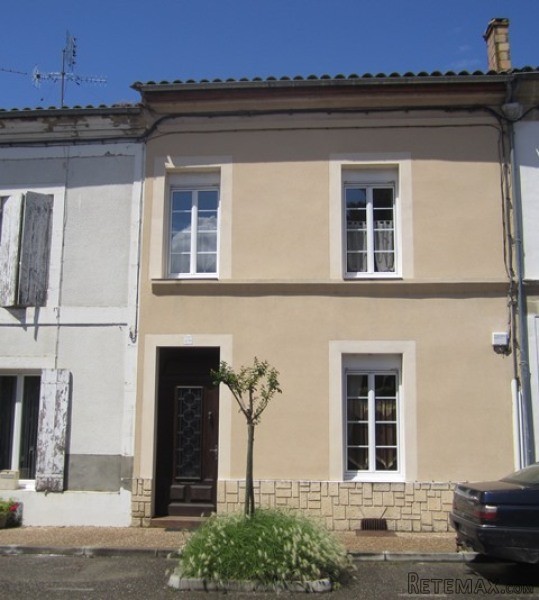A Pretty 3 Bedroomed Village House For..