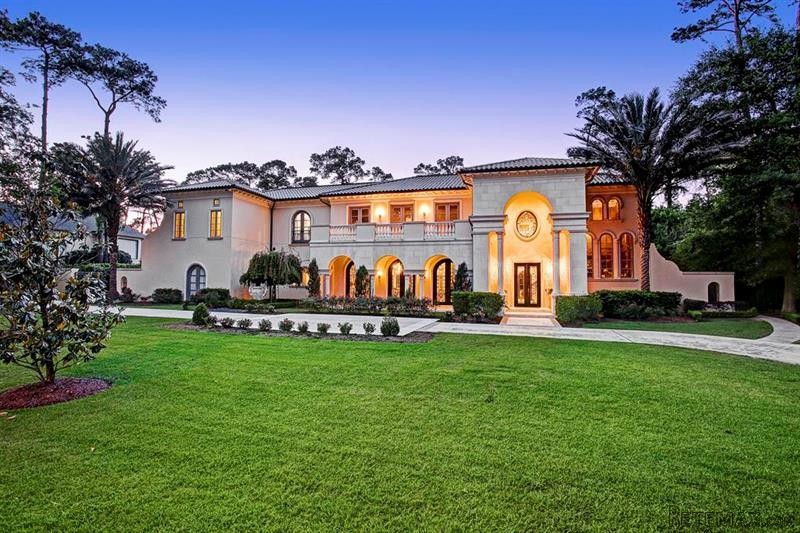 5 bedroom House For Sale: 11102..