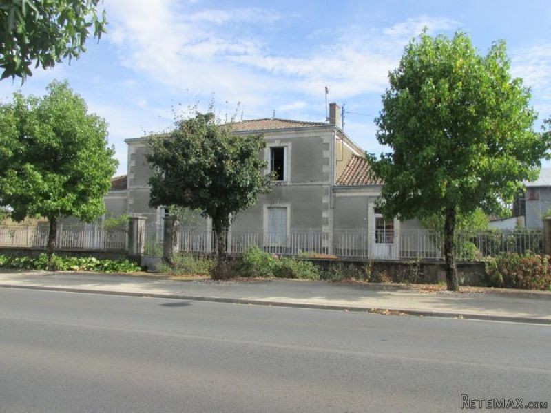 2 Houses + Range Of Outbuildings
