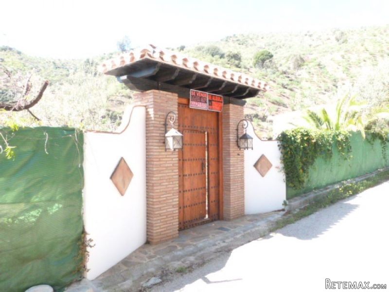 3 bedroom, 2 bathroom Finca/Country.. - 2
