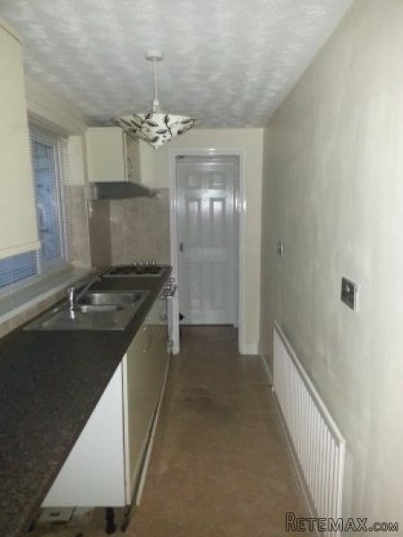 3 bedroom, End Of Terrace House house.. - 2