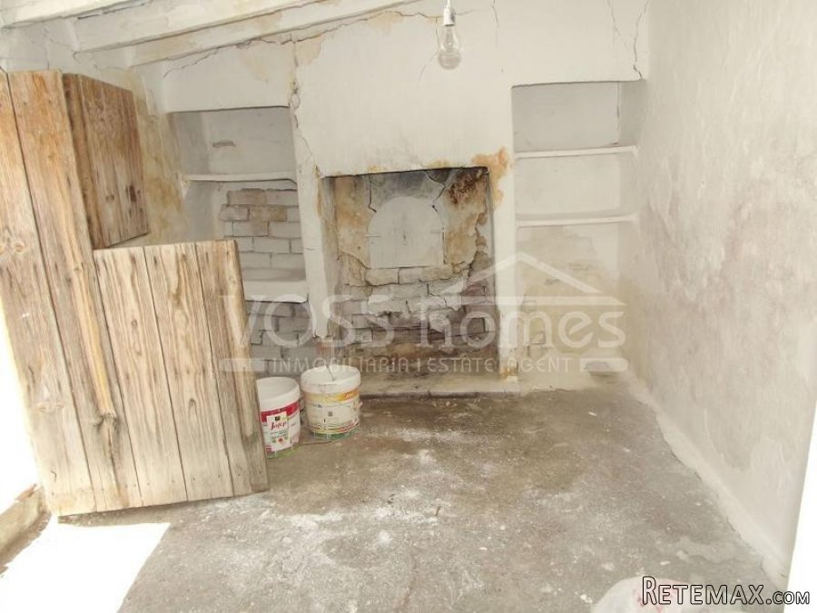 Full of character Country / village house (semi detached.. - 16