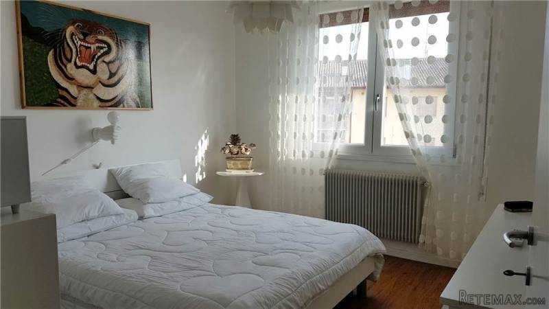 FOR SALE IN SACILE TOP FLOOR TWO.. - 2