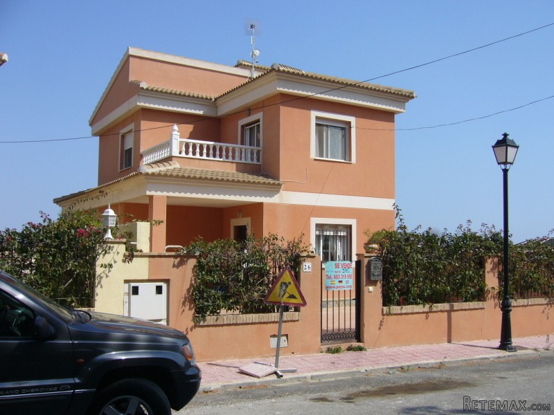 6 Bedrooms - Villa - Alicante - For Sale