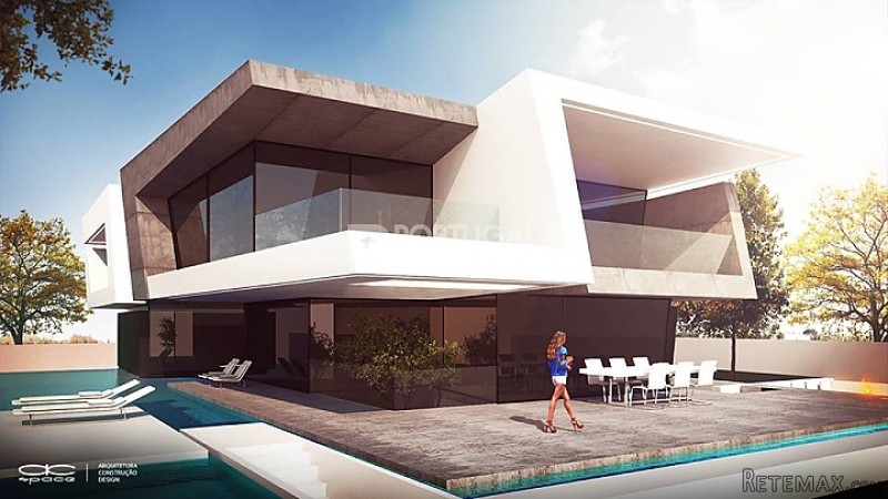 Plot of land with a nice project golf..