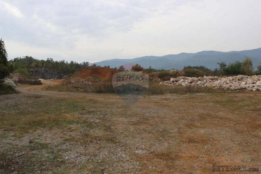 Permani, industrijsko zemljište - 2