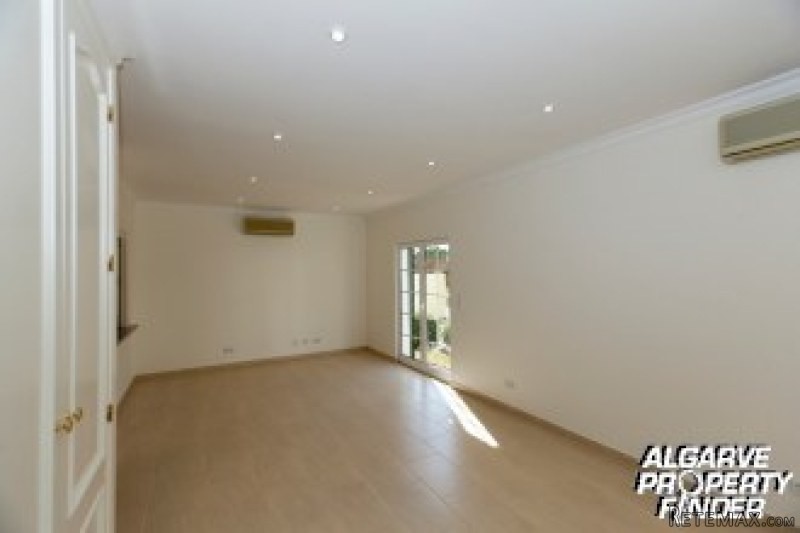 For Sale: Apartment In Central Algarve.. - 2