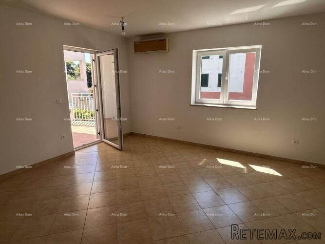 Novigrad – prostran četverosoban stan, 76 m², 200 m od mora.. - 4