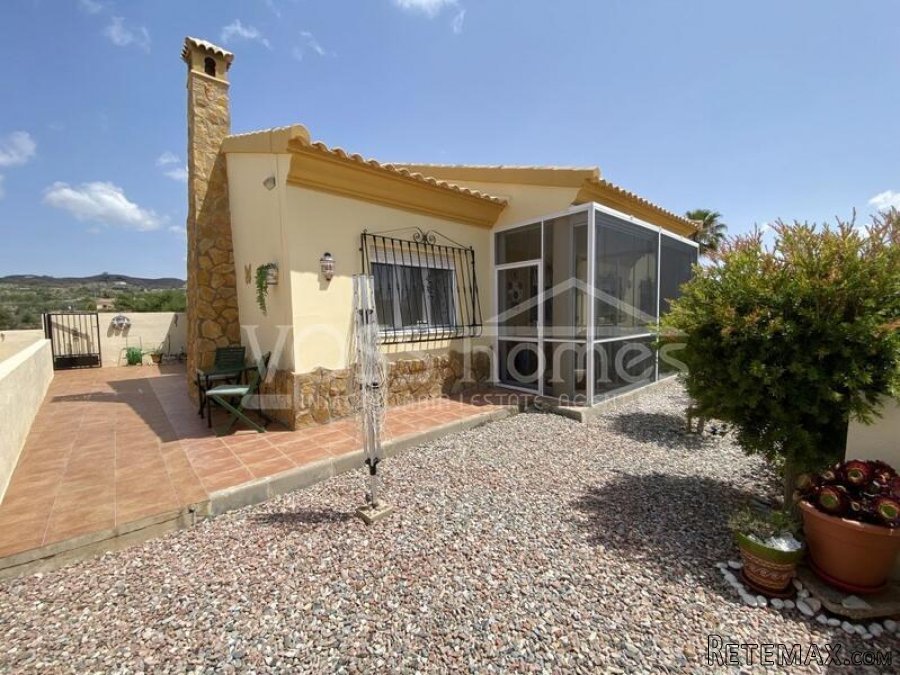 NEW & EXCLUSIVE TO VOSS HOMES - An immaculately presented.. - 5