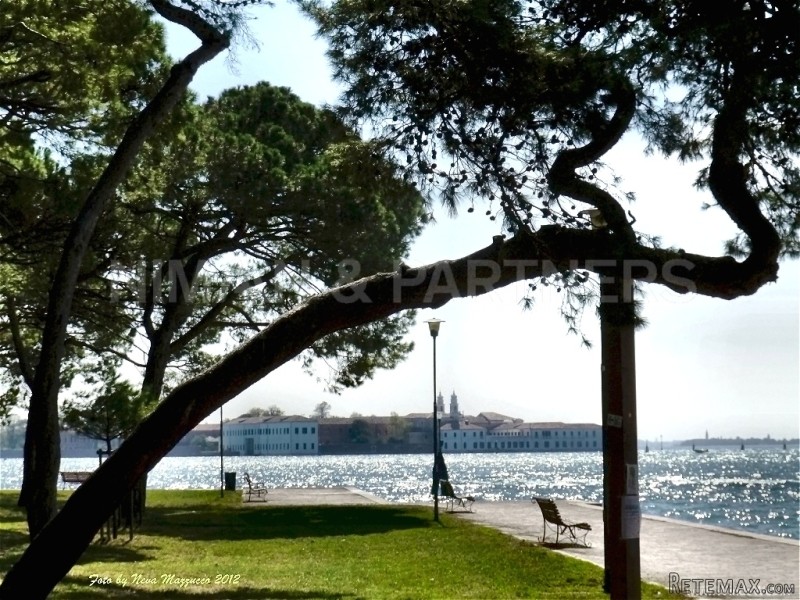 Appartamento in Vendita a Venezia - 2