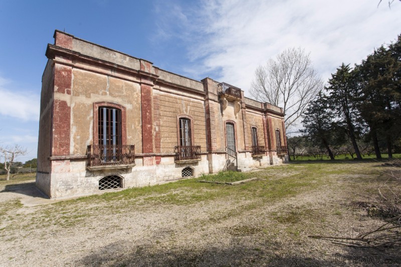 V000277, Historic Villa For Sale In.. - 2