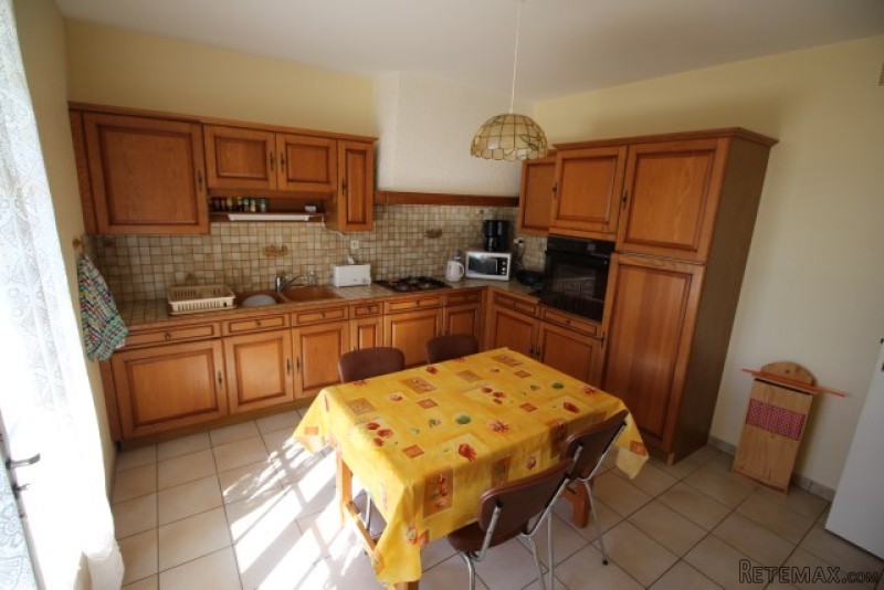 3 Bedroom Villa Edge Of A Market Town.. - 2