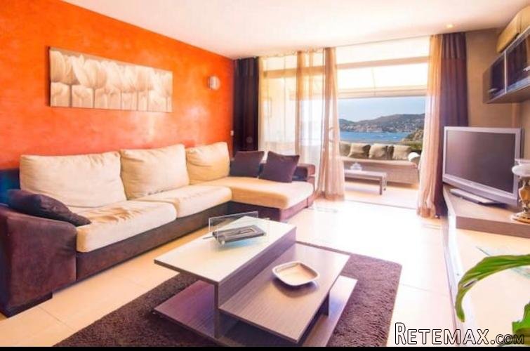 Stunning sea view apartment in Costa de la Calma. This..