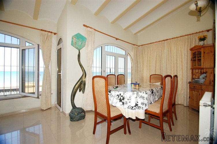 Front-line detached villa with fabulous sea views! the.. - 6