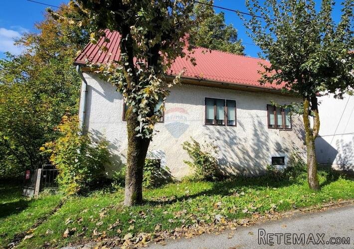Gorski kotar, Ravna Gora - samostojeća kuća sa lijepom okućn