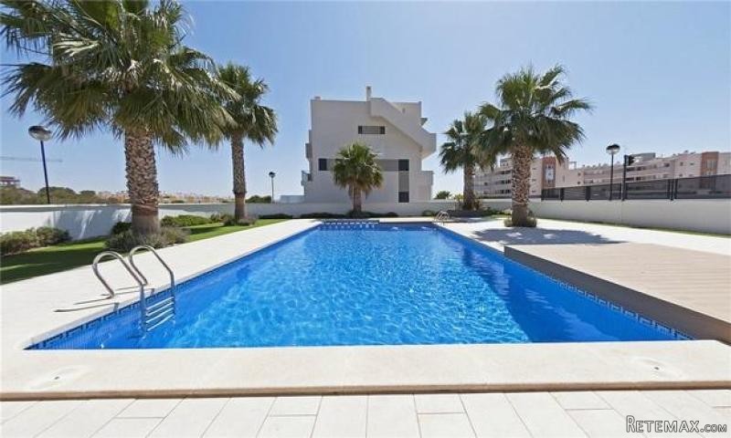 3 bedroom apartment for sale