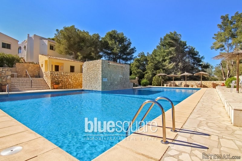 Lovely 2-bedroom bungalow with sea views