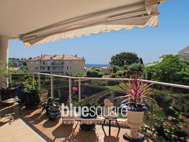 4 rooms apartment with see view in..