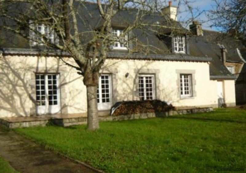 Delightful Detached Property