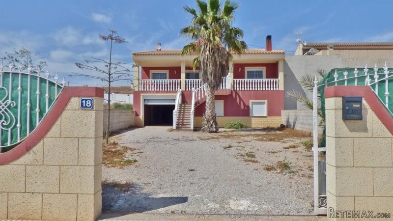 3 Bedrooms - Chalet - Murcia - For Sale