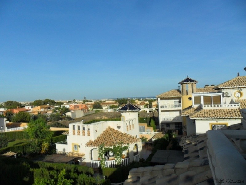 Bungalow For Sale In Lomas De Cabo Roig.. - 2