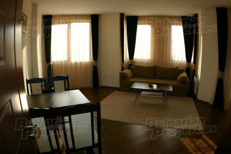 Furnished Apartment By The Gondola Lift..