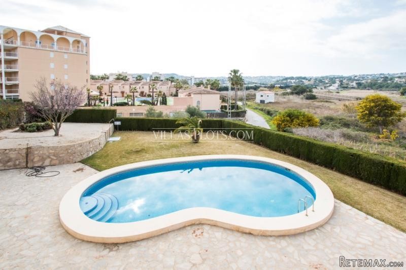 3 Bedroom Apartment In Javea - 2