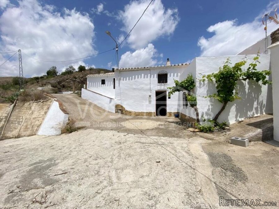 NEW & EXCLUSIVE TO VOSS HOMES - A recently renovated &.. - 5