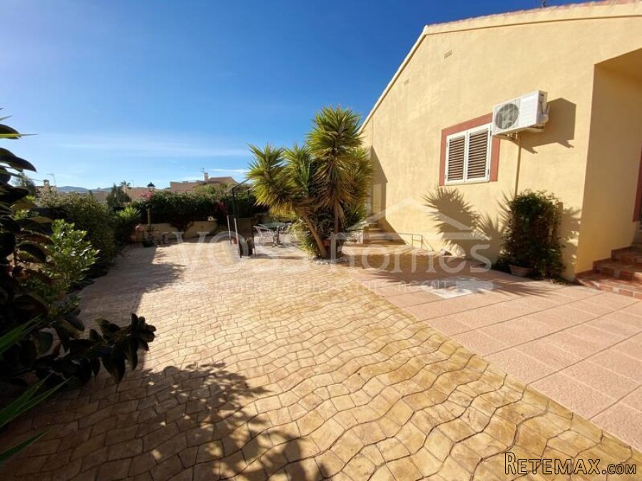 RESERVED / SALE AGREED JANUARY 2023 JUST TWO WEEKS WITH.. - 6