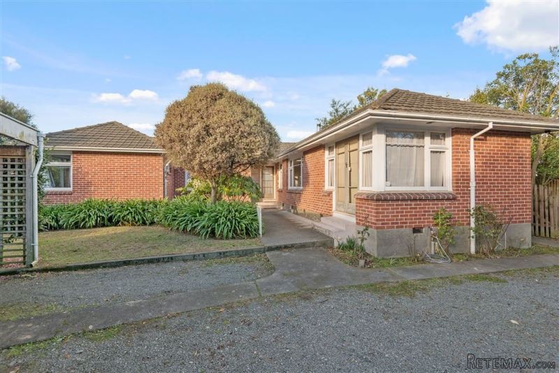 Deceased estate with so much potential!
