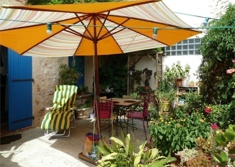 Charming Village House Close To All..