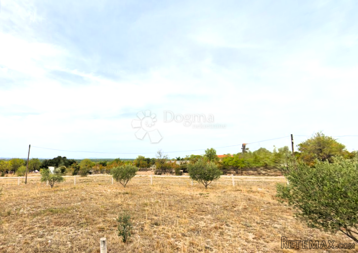 Građevinsko zemljište 2283 m² kod Zadra – poslovna prilika - 2