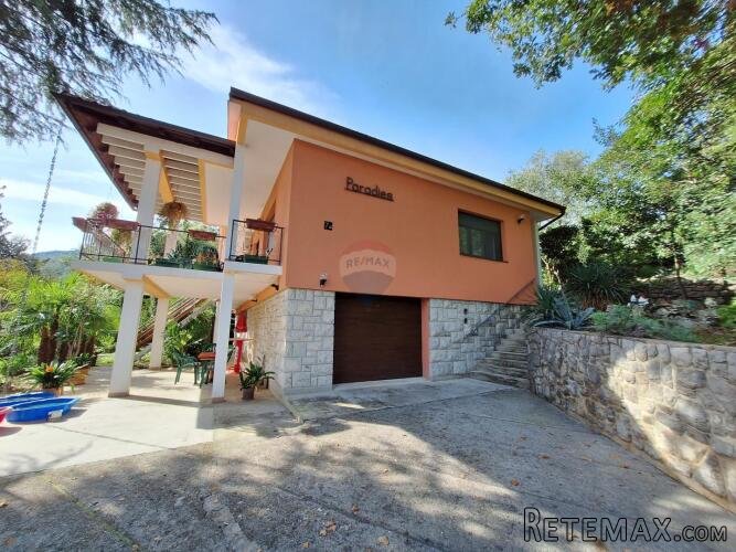 OPATIJA, LOVRAN - obiteljska kuća u oazi mira i zelenila - 2