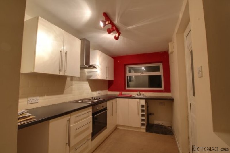 2 bedroom, Terraced House house for sale - 2