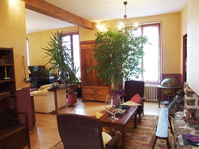 Superb Village House, Great Location - 2