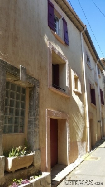Village House To Modernise With Cellars..