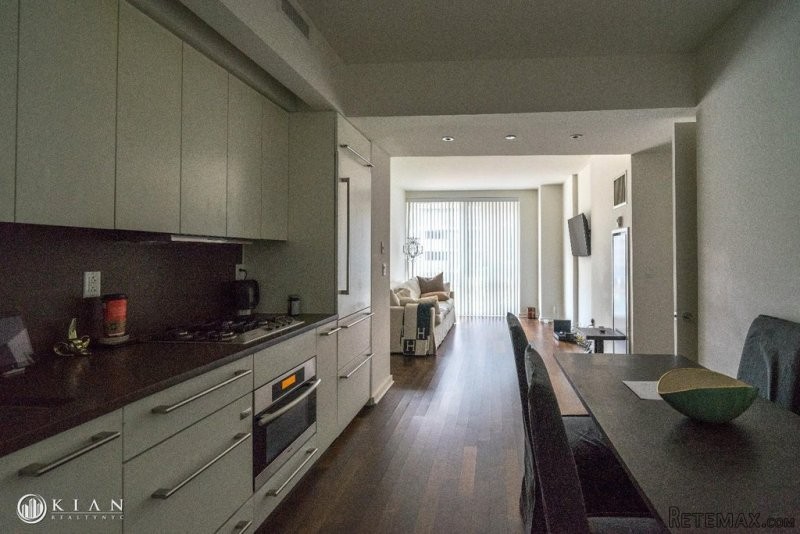 1 Bedroom - Condo - New York State -..