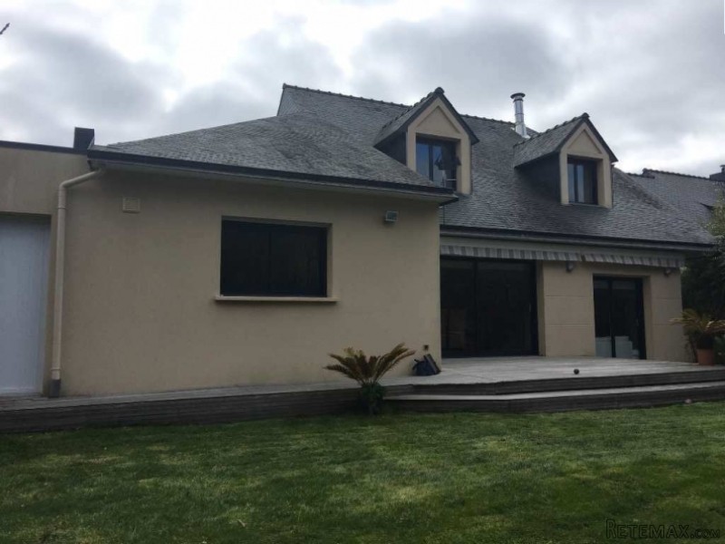 Lovely 5 Bedrooms Coastal House